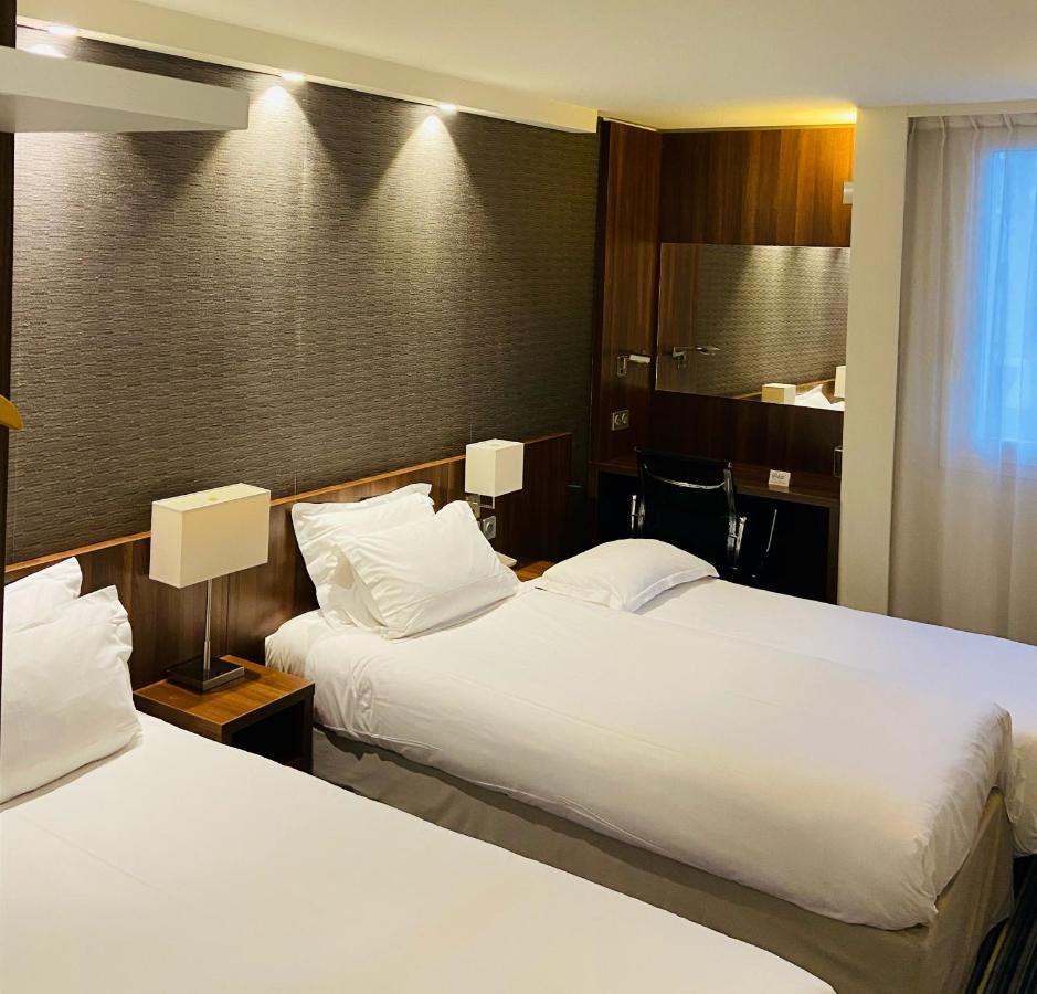 Holiday Inn Express Lille Centre By Ihg Exterior photo