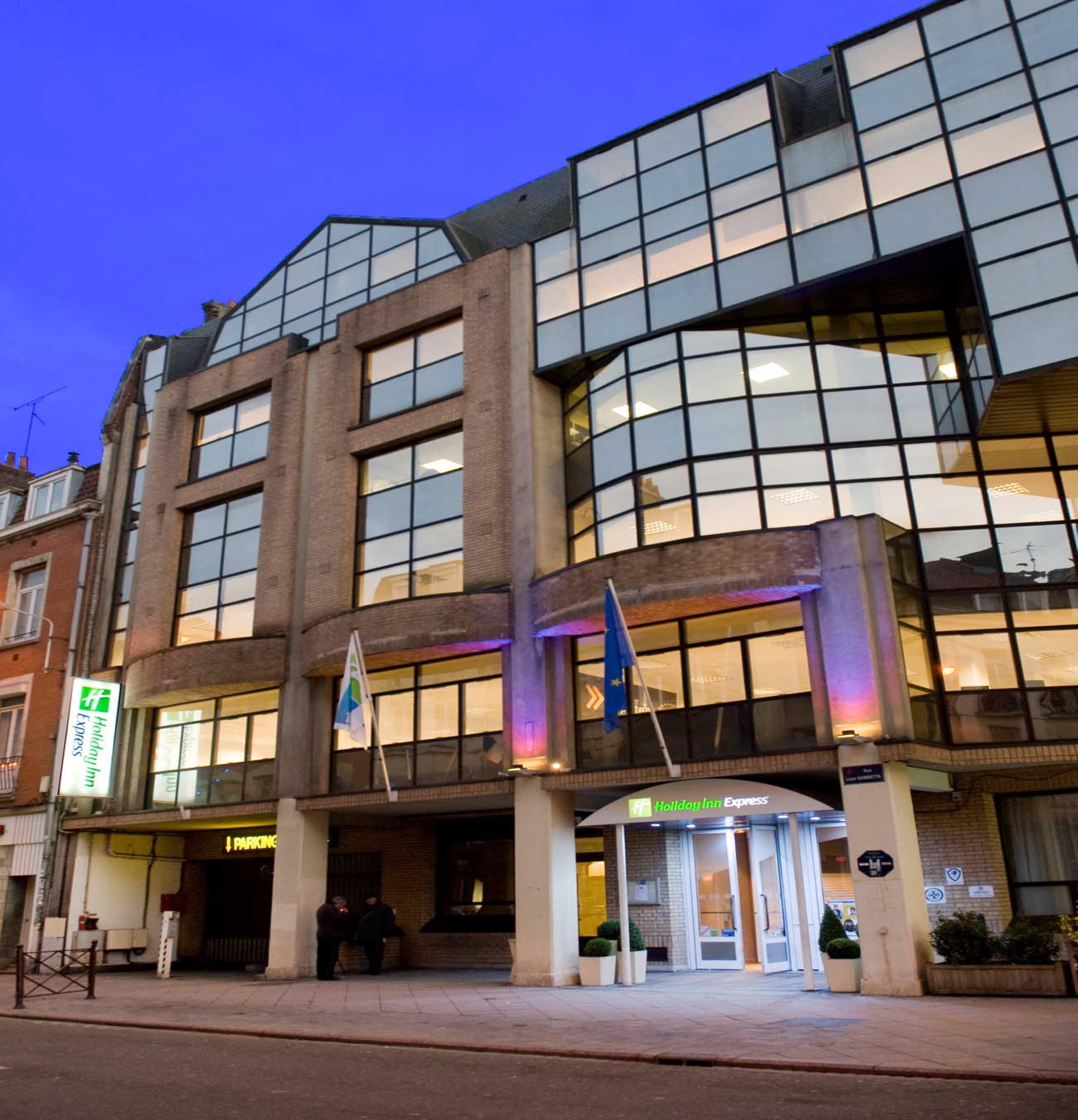 Holiday Inn Express Lille Centre By Ihg Exterior photo