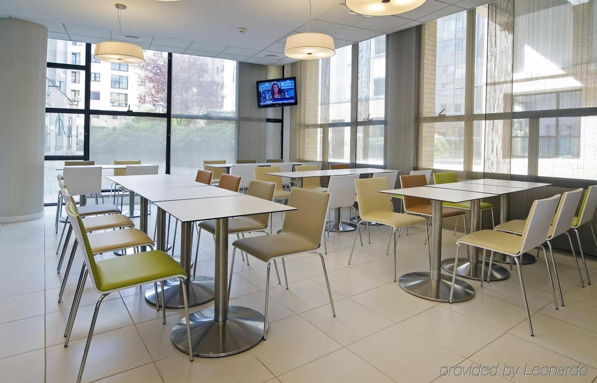 Holiday Inn Express Lille Centre By Ihg Exterior photo